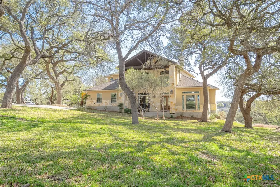 451 Winding View, New Braunfels, TX 78132 - Image #2