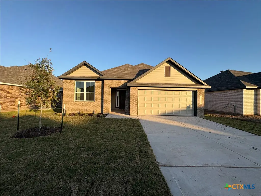 1229 Dowdy Drive, Belton, TX 76513 - Image #1