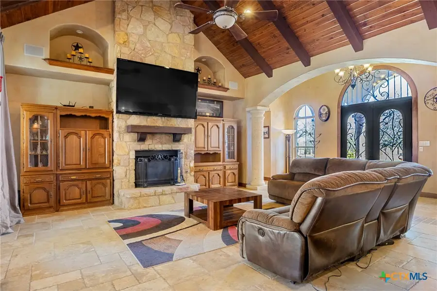 220 Gabriel Woods Drive, Georgetown, TX 78633 - Image #2