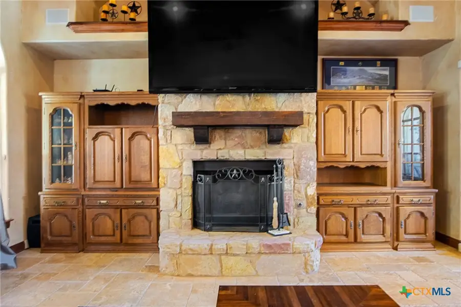 220 Gabriel Woods Drive, Georgetown, TX 78633 - Image #3