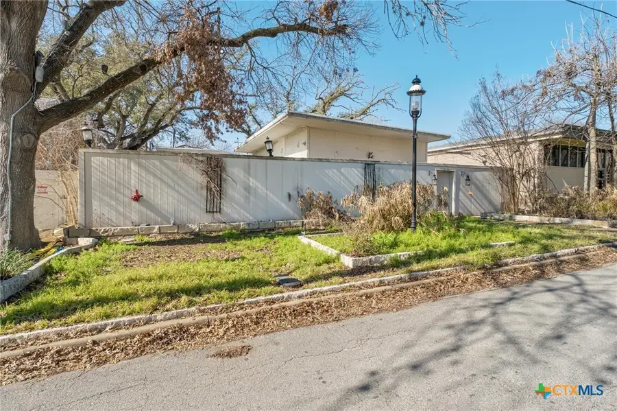 121 Scott Street, San Marcos, TX 78666 - #3