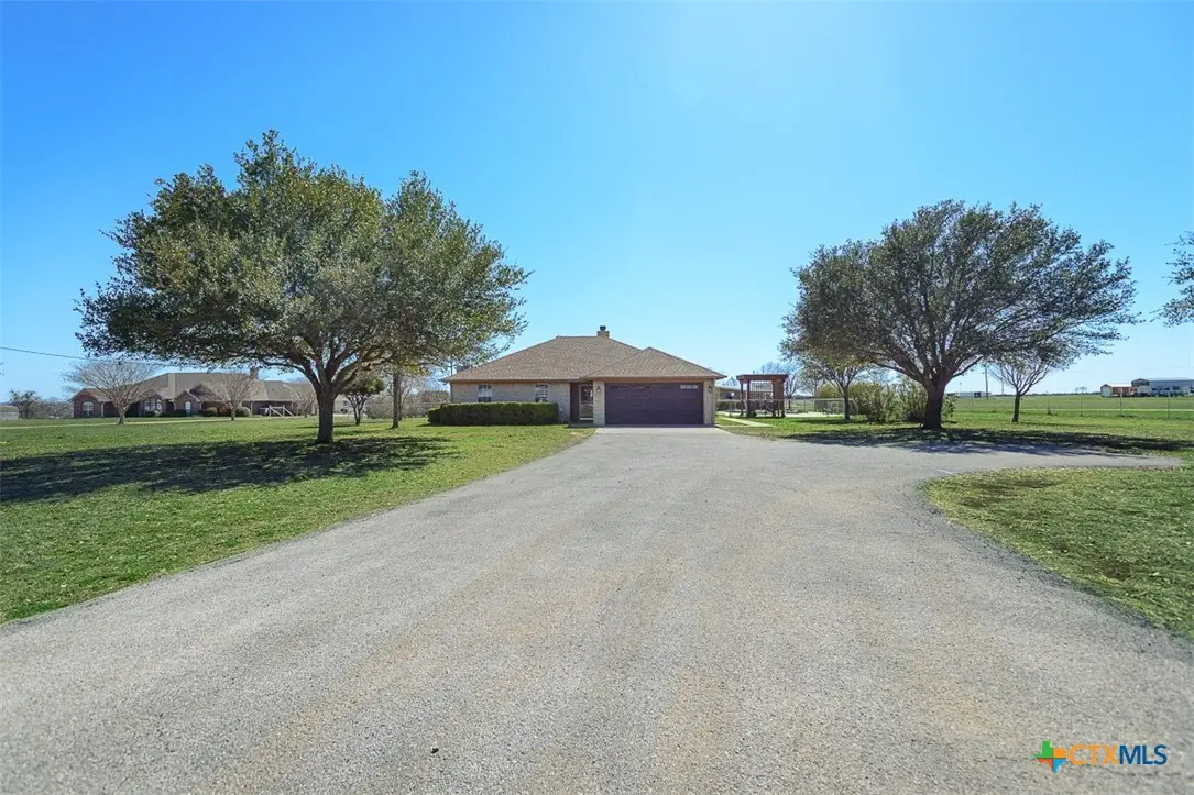 145 Western Ridge Road, Gatesville, TX 76528 - Image #1