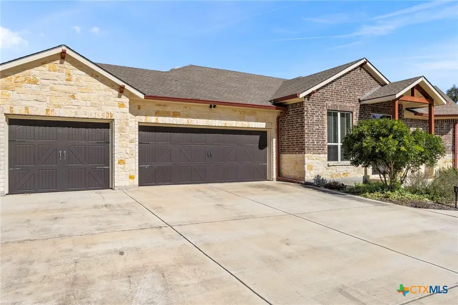 110 Liberty Bell Lane, Fischer, TX 78623 - Image #3