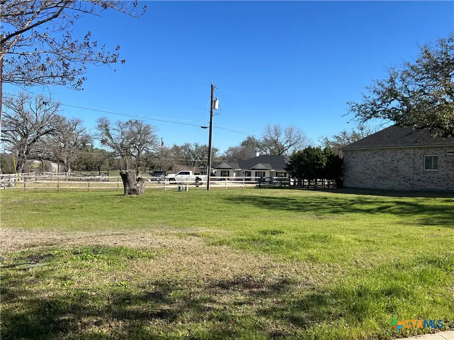 3001 Legend Oaks Boulevard, Belton, TX 76513 - Image #2