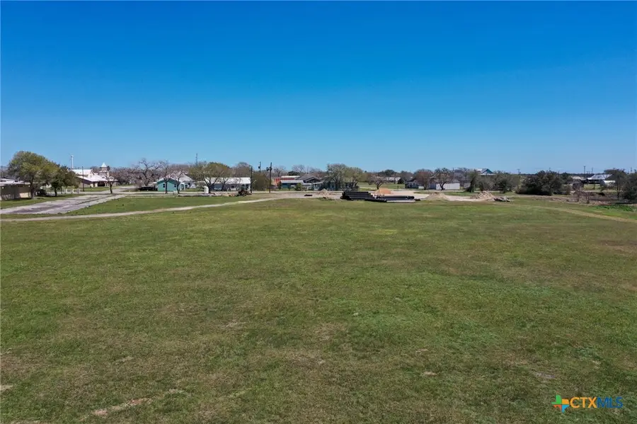 504 S 4th Street, Seadrift, TX 77983 - Image #3