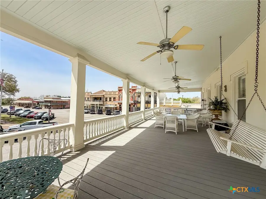 102-110 N Courthouse Square, Goliad, TX 77963 - Image #3