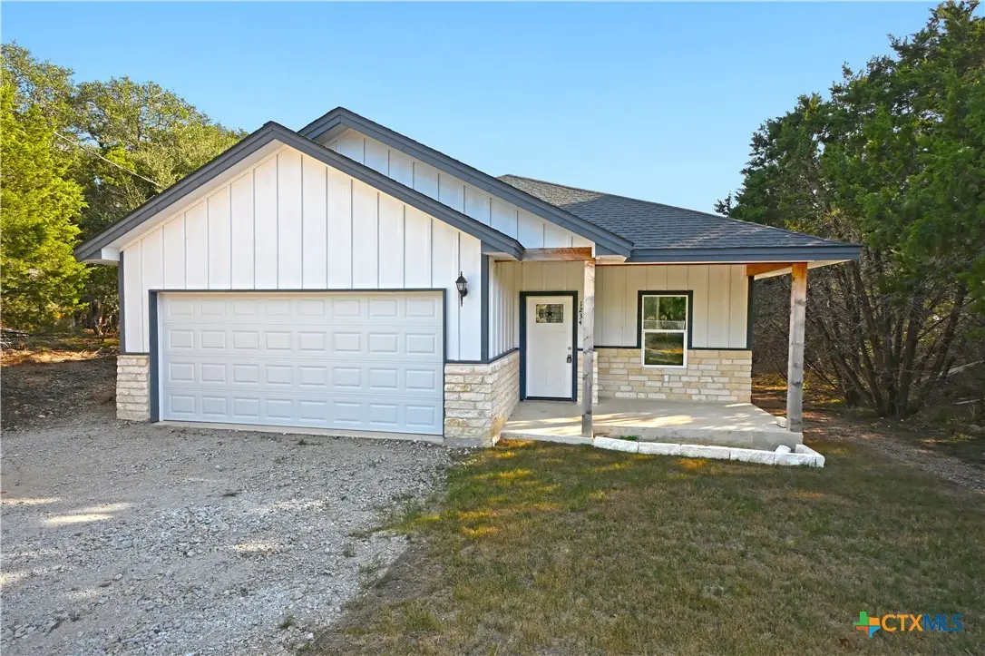 1234 Clearcreek Drive, Canyon Lake, TX 78133 - #1