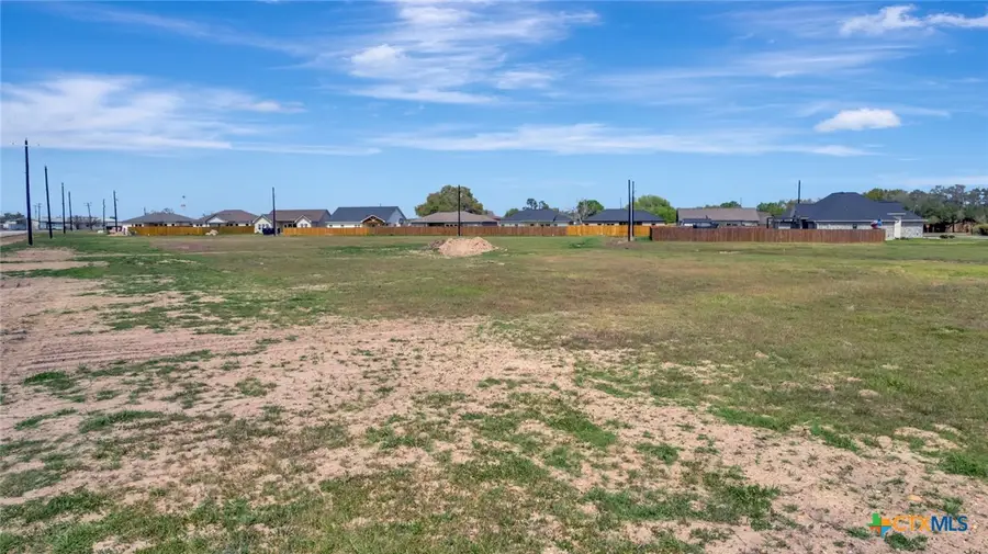 308 Warehouse Road, Victoria, TX 77905 - Image #3