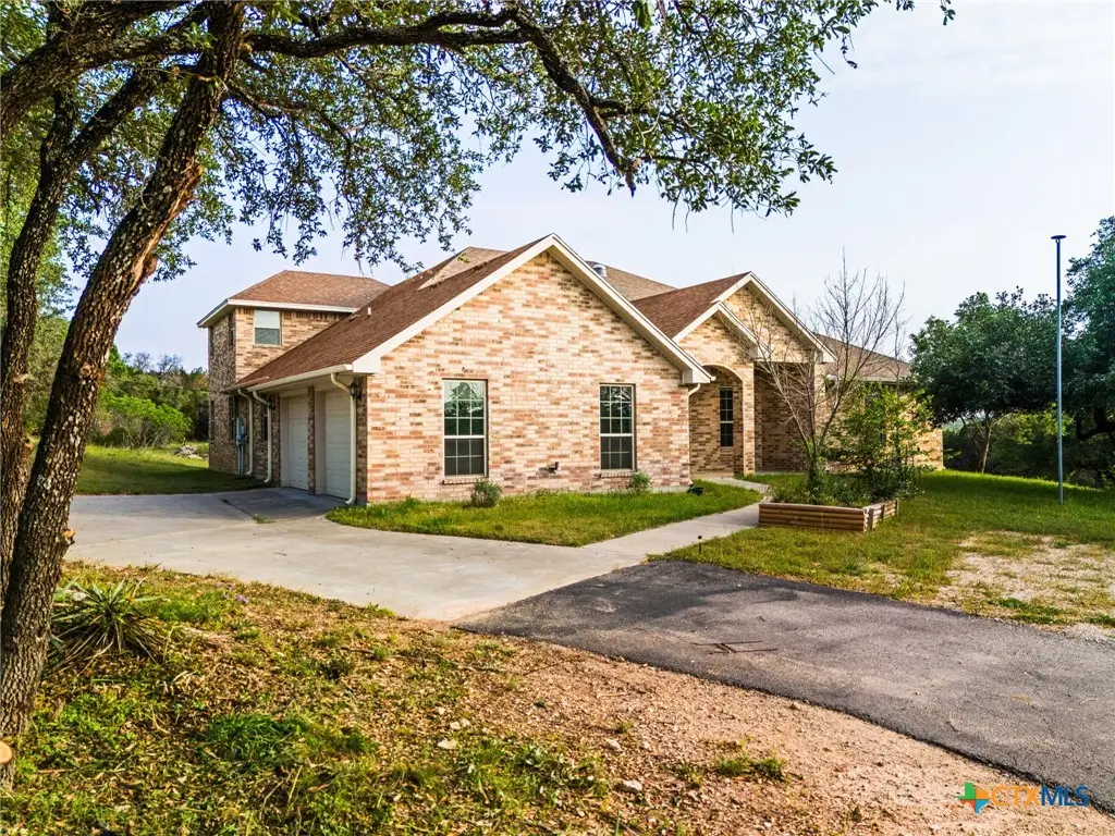 2800 Lomas Rodando Calzada Road, Kempner, TX 76539 - Image #1