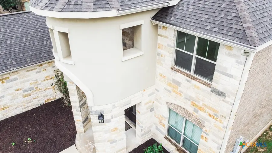 2617 Red Bud Way, New Braunfels, TX 78132 - Image #2