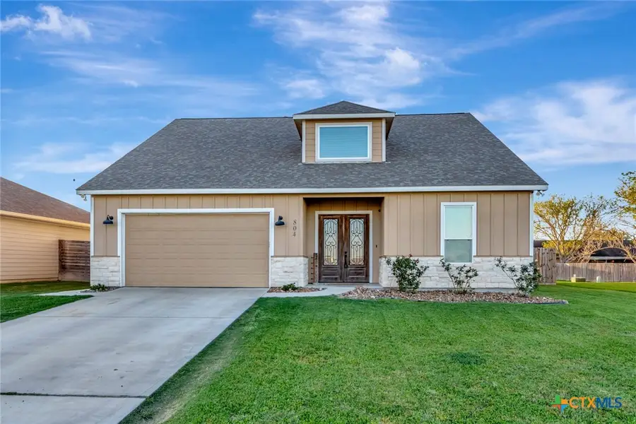 804 Catclaw Lane, Edna, TX 77957 - Image #2