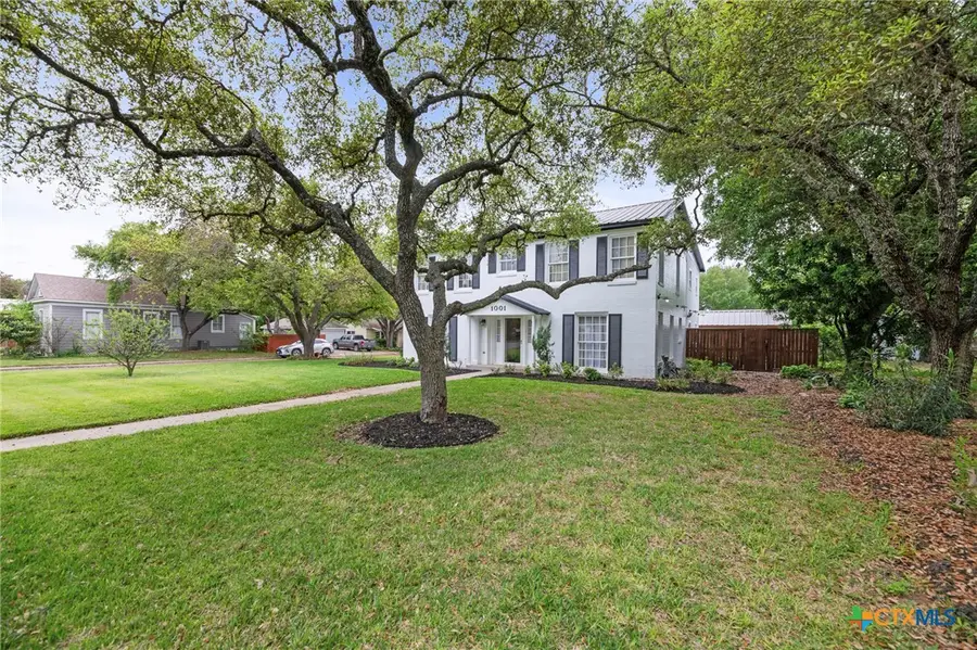 1001 N Adams Street, Beeville, TX 78102 - Image #3