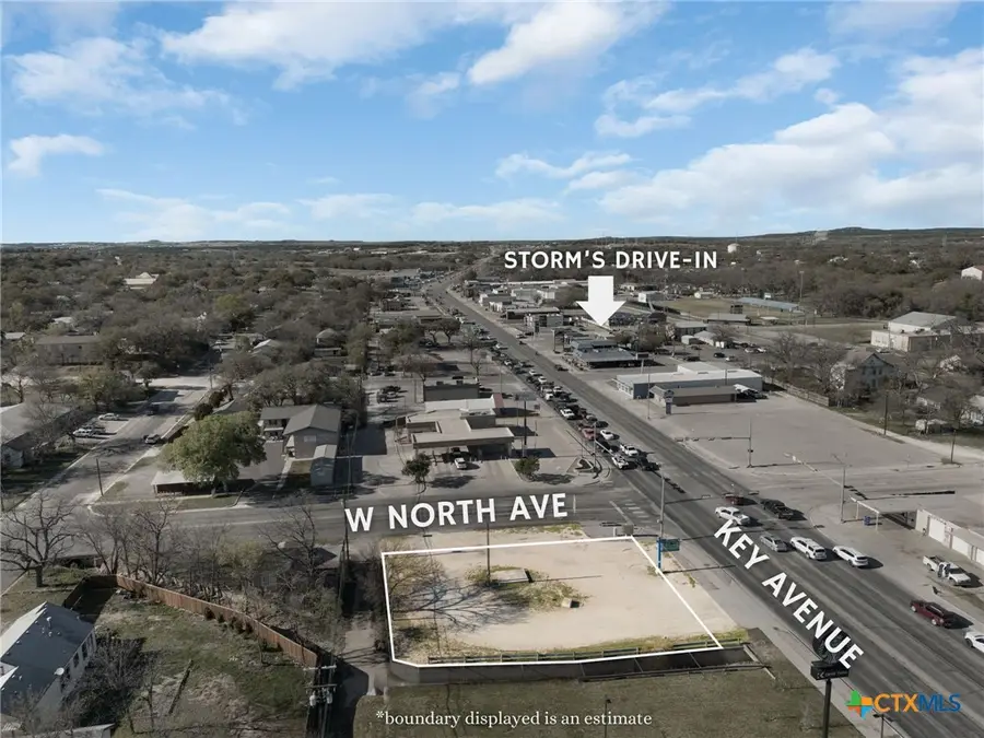 102 S Key Avenue, Lampasas, TX 76550 - Image #2