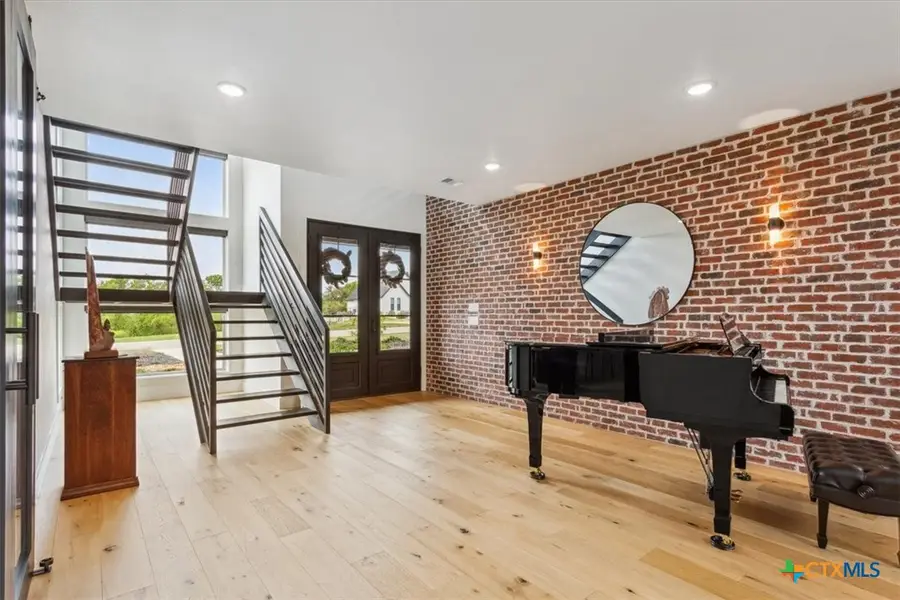 209 Glenview Circle, Belton, TX 76513 - Image #3