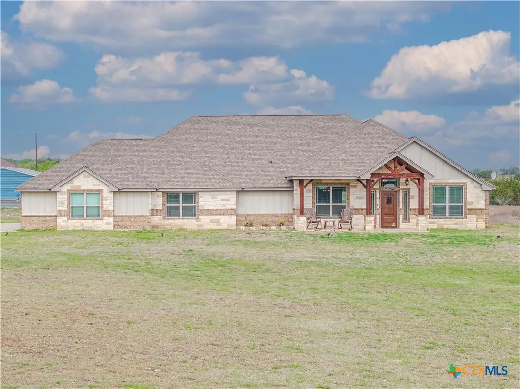847 Twin Mountain Road, Copperas Cove, TX 76522 - Image #1
