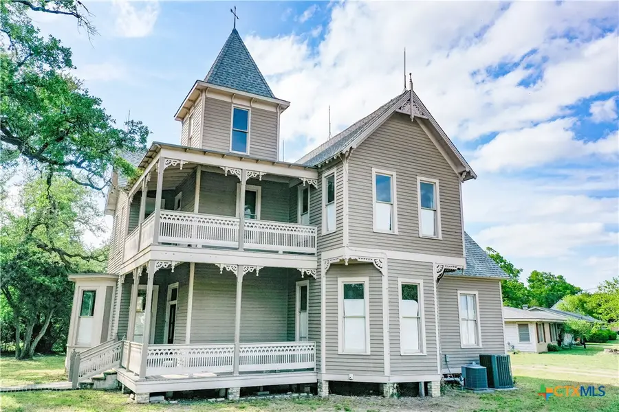 204 W Reuss Boulevard, Cuero, TX 77954 - Image #3