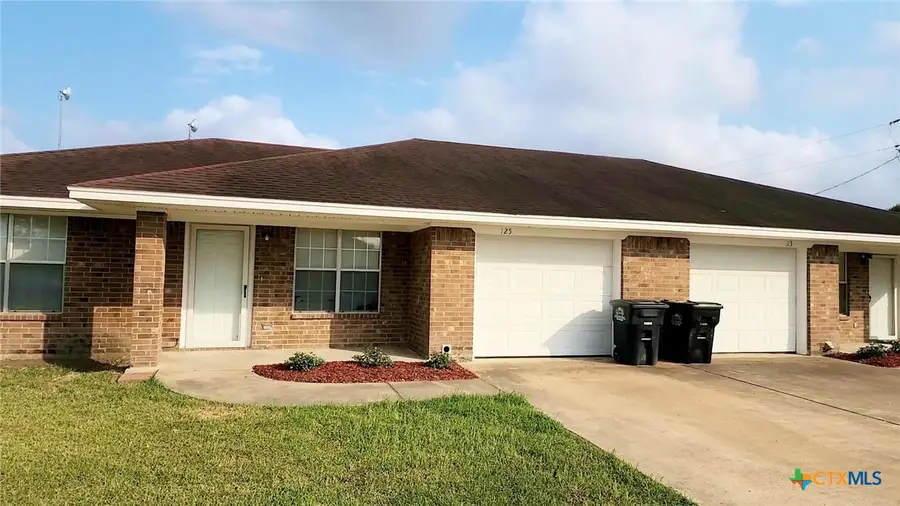 123 & 125 6th Street, Vanderbilt, TX 77991 - #2