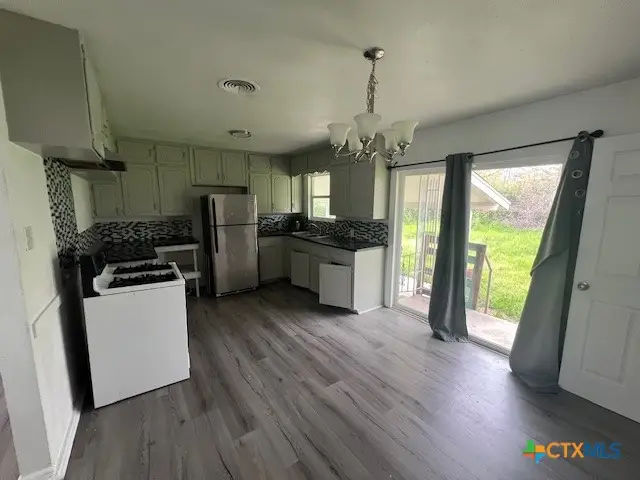 1505 N W S Young Drive, Killeen, TX 76543 - Image #2