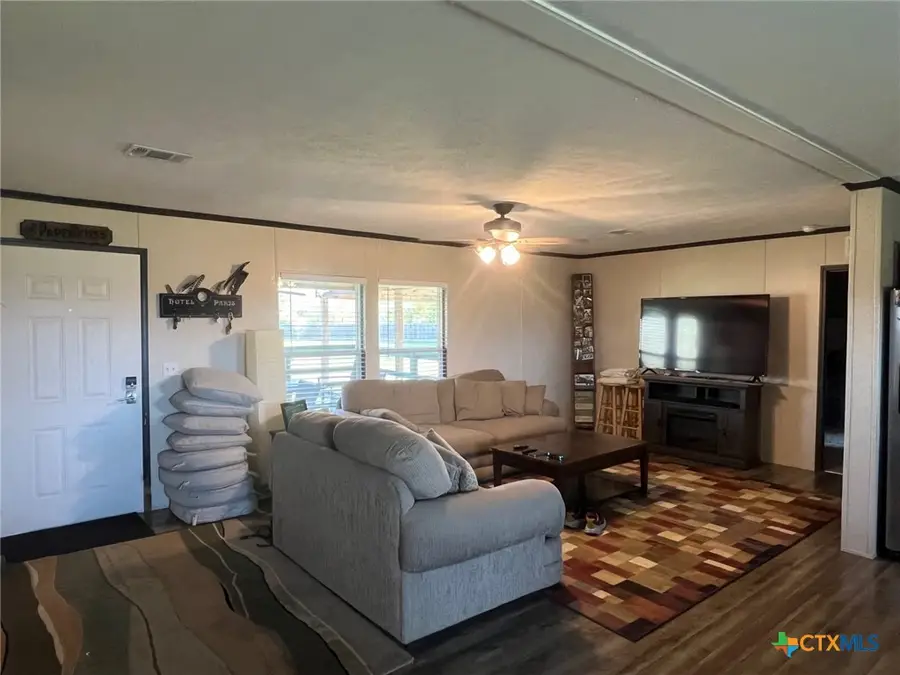 4516 Fm 1090, Port Lavaca, TX 77979 - Image #2