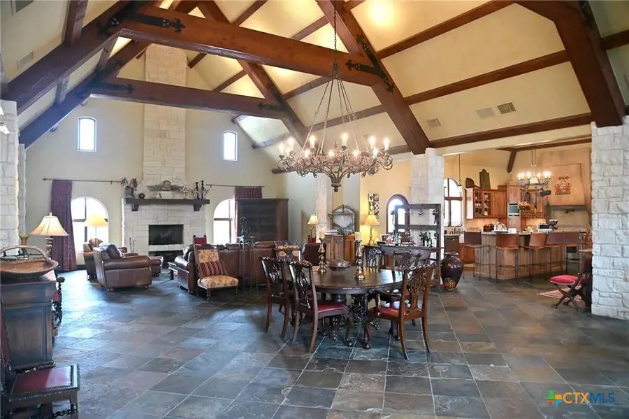 5904 Old Yoakum Road, Cuero, TX 77954 - Image #3