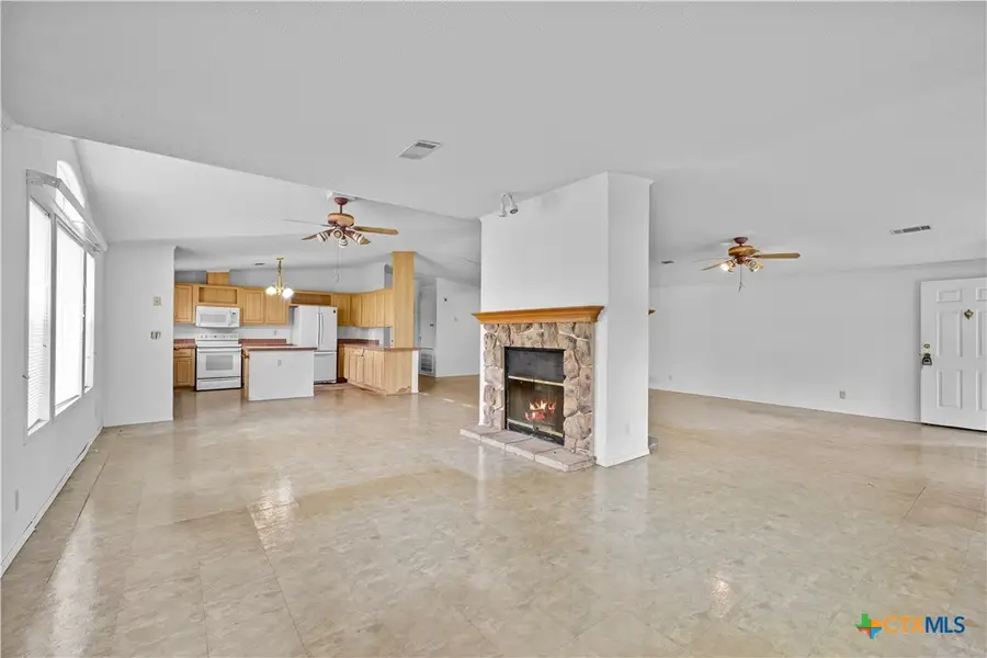 1189 Vivroux Ranch Road, Seguin, TX 78155 - Image #3