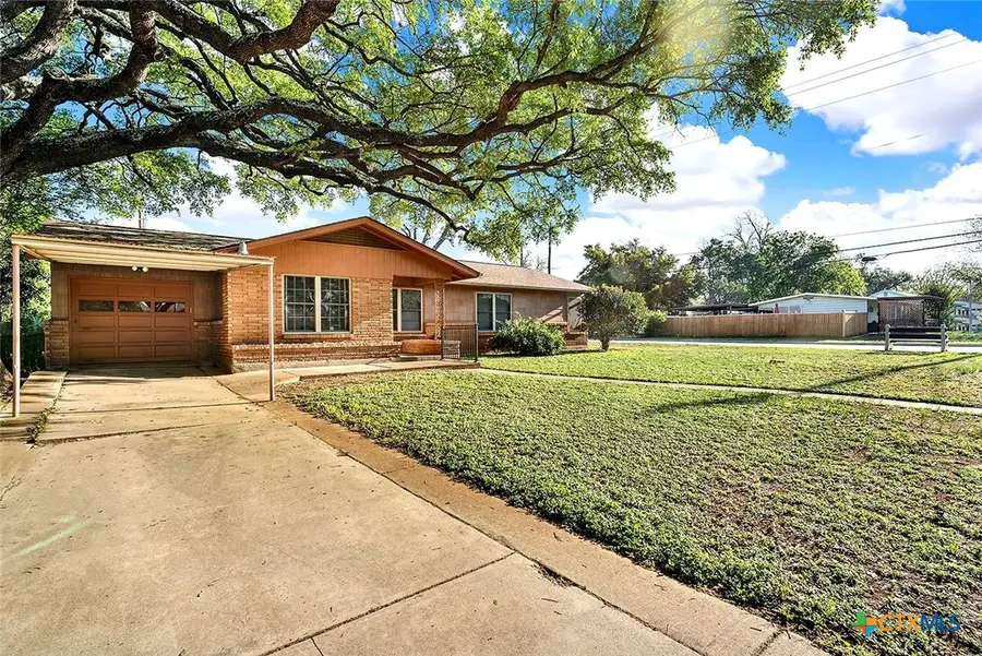383 Nash Boulevard, San Antonio, TX 78223 - Image #2
