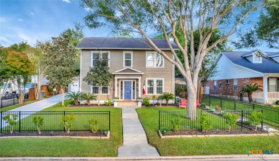 406 S Liberty Street, Victoria, TX 77901 - Image #1