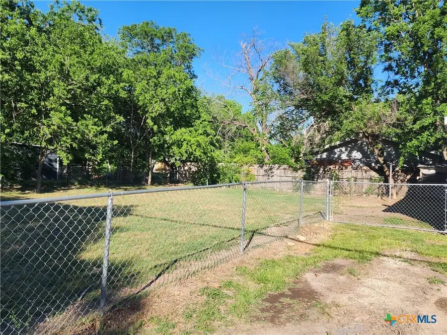 502 N 7th Street, Copperas Cove, TX 76522 - Image #2