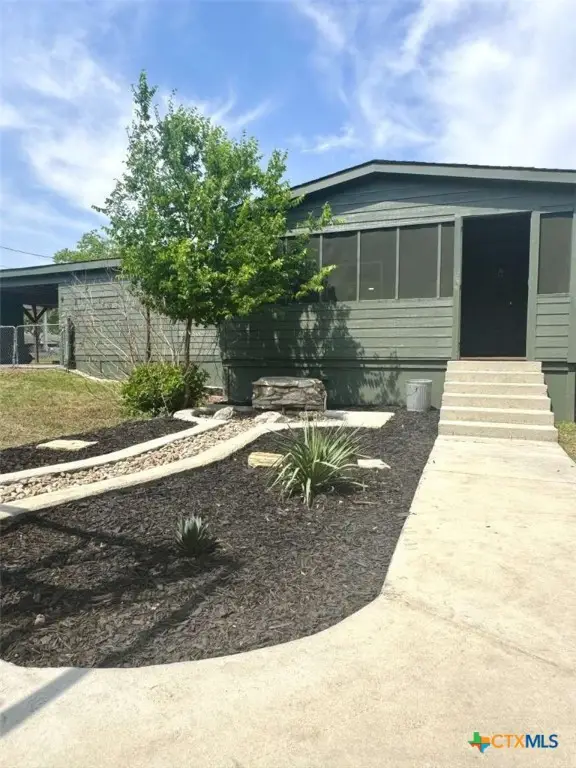 105 Tabler Drive, Seguin, TX 78155 - Image #1