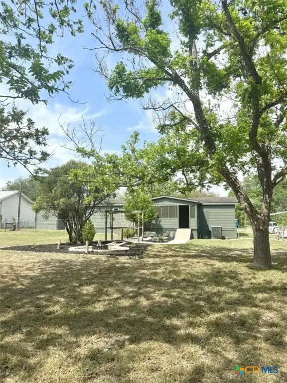 105 Tabler Drive, Seguin, TX 78155 - Image #2