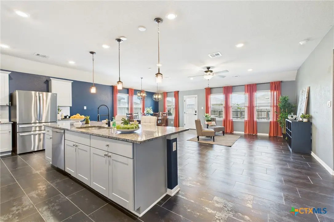 2700 La Mundial Street, Seguin, TX 78155 - Image #1