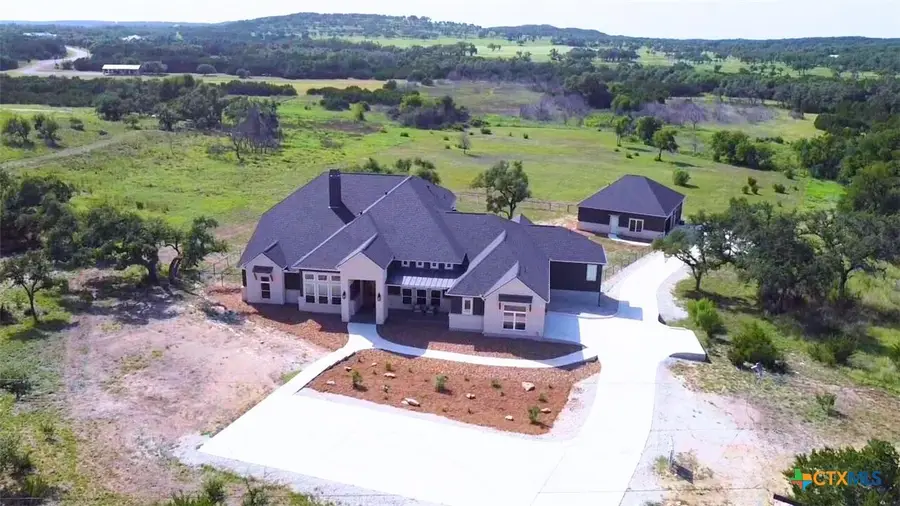 321 Vista View Place, Spring Branch, TX 78070 - Image #2