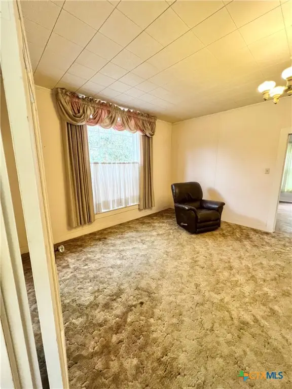 506 Edgar Street, Yoakum, TX 77995 - Image #3