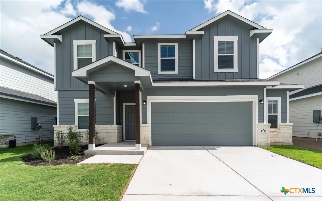 1236 Sweden, Seguin, TX 78155 - #1