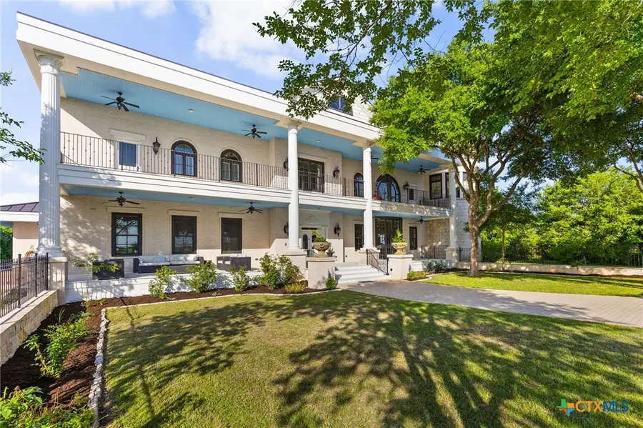 999 Schwarzlose Road, New Braunfels, TX 78130 - Image #2