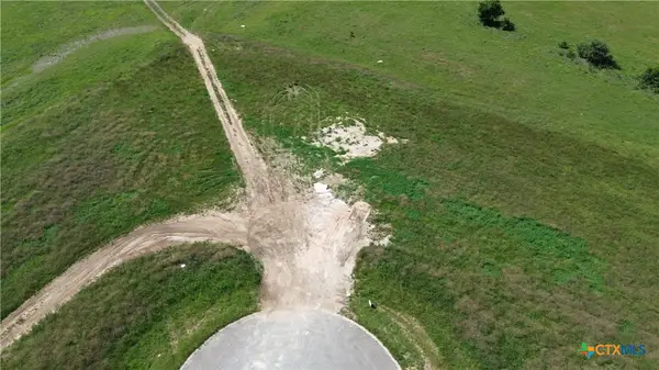 11127 Golden Eagle Avenue, Salado, TX 76571