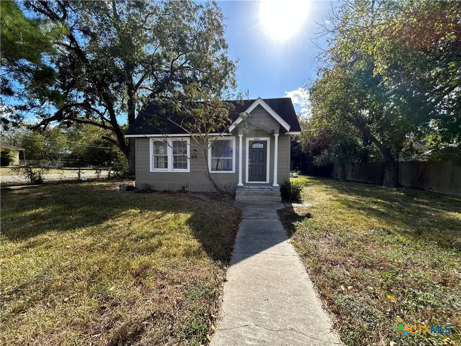 1511 E Constitution Street, Victoria, TX 77901 - Image #3