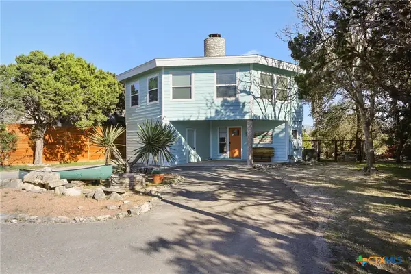 1433 Riviera Drive, Canyon Lake, TX 78133