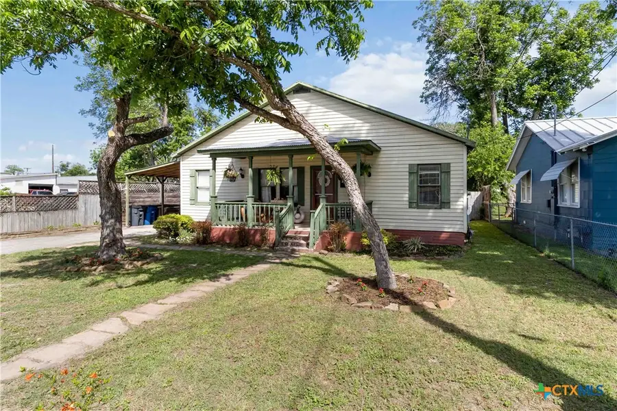 859 Pine Street, New Braunfels, TX 78130 - Image #3