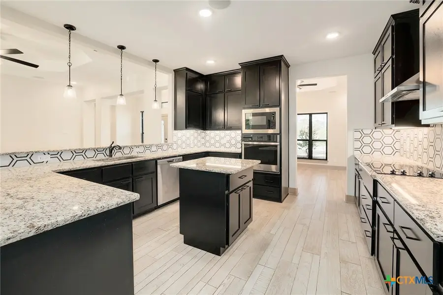 2892 Beulah Boulevard, Belton, TX 76513 - Image #3