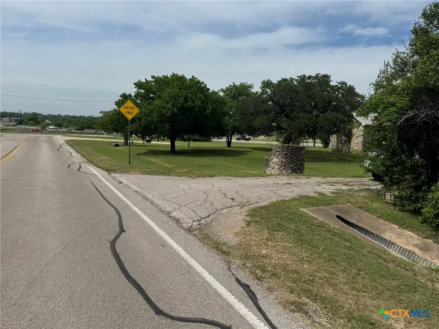 909 Old 1460 Trail, Georgetown, TX 78626 - Image #3