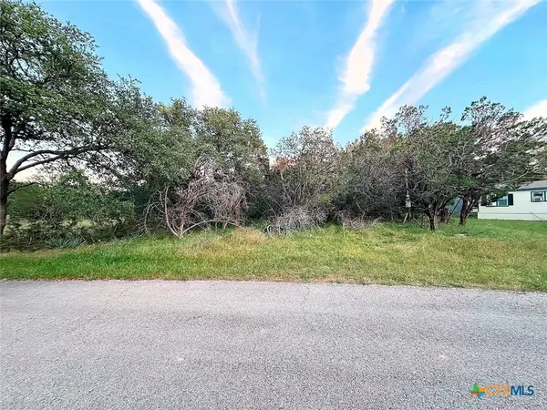 24 Quail Loop, Belton, TX 76513