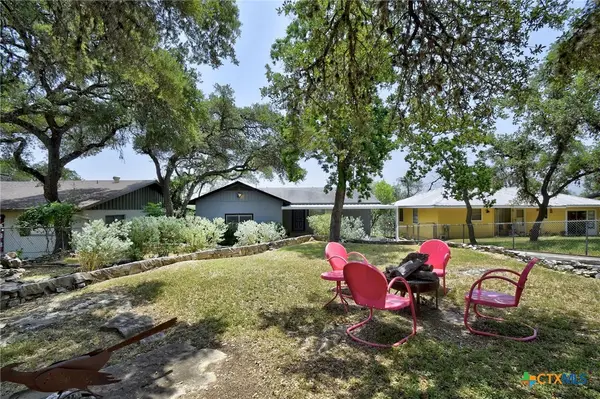 284 Lake Forest, Canyon Lake, TX 78133