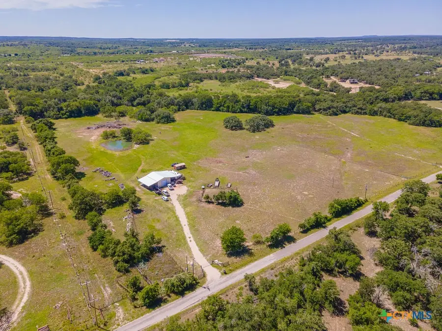 3575 Baker Road, Kingsbury, TX 78638 - Image #3