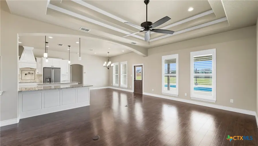 153 Westfield Landing, La Vernia, TX 78121 - Image #2