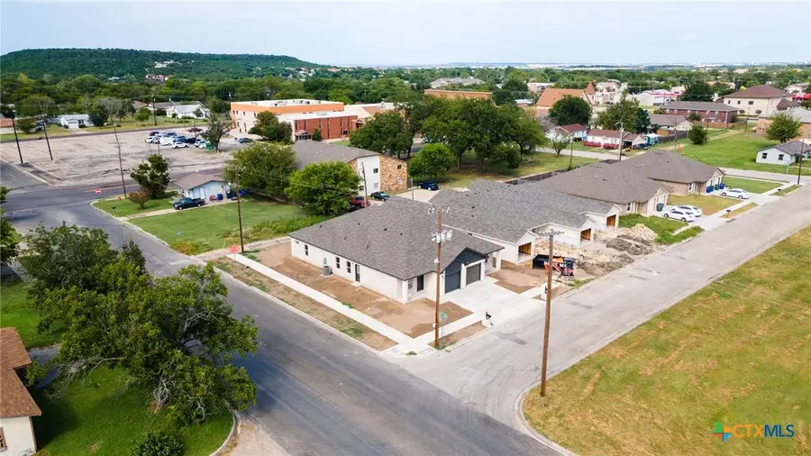 414 W Avenue C, Copperas Cove, TX 76522 - Image #3