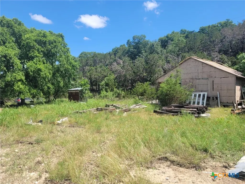 6681 Valley Drive, Belton, TX 76513 - Image #1