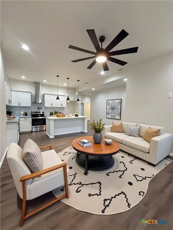 809 N Main Street, Temple, TX 76501 - #1