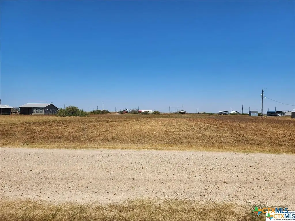 117 Tiger Shark, Palacios, TX 77465 - Image #1