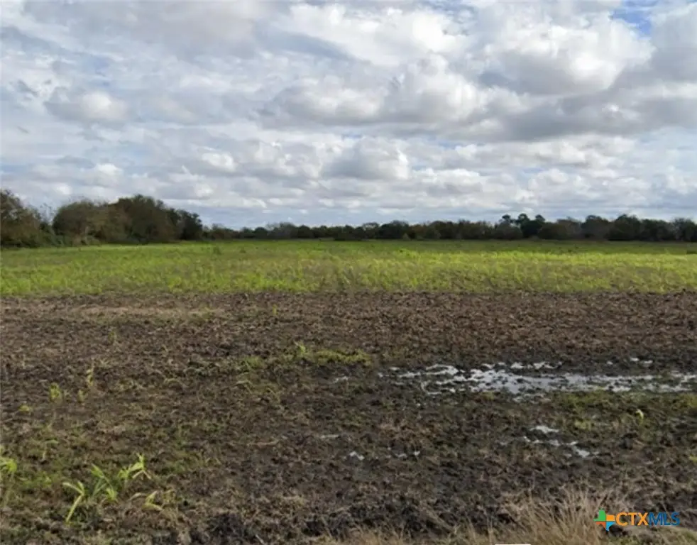 2 County Road 303, Edna, TX 77957 - Image #1